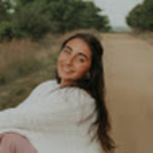 Meet your Posher, Tessa